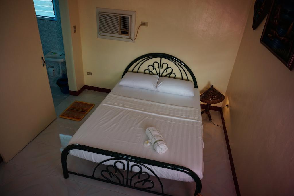Rama International Beach Resort Botolan Habitación foto