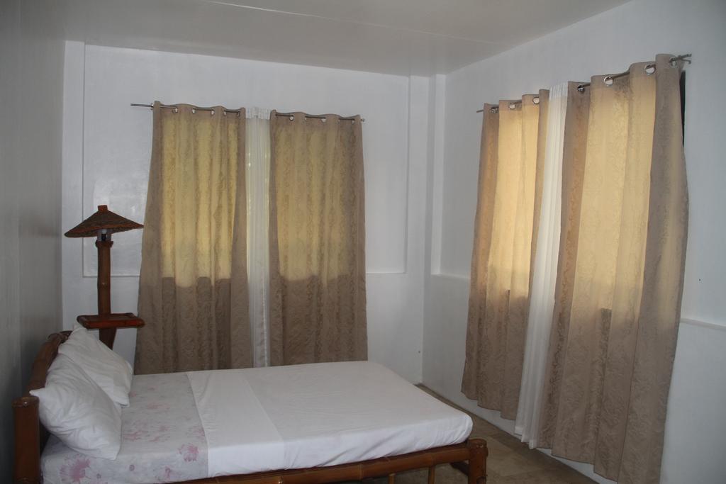 Rama International Beach Resort Botolan Habitación foto